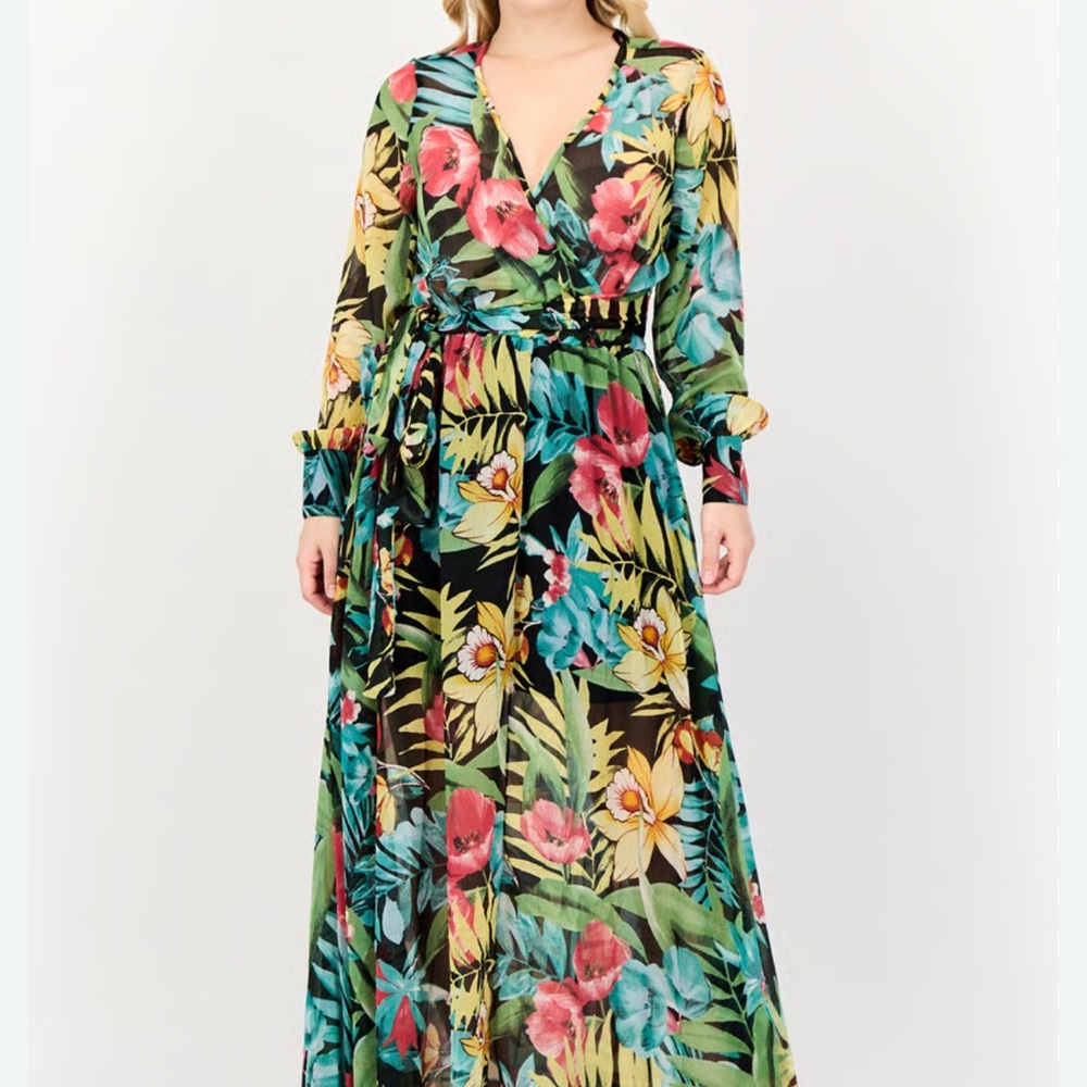 NWT Spy Zone Exchange Tropical Floral Print Maxi Dress